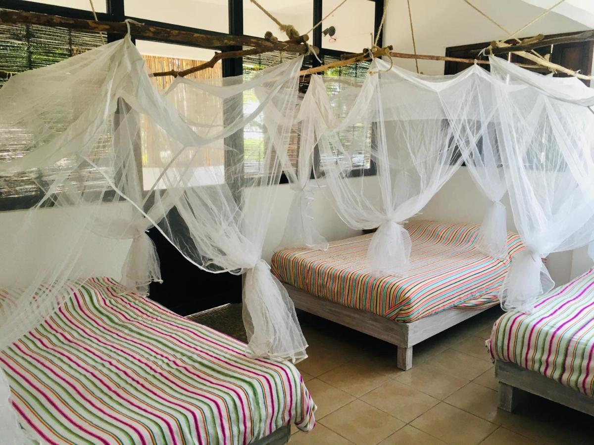 ホテルNomad Beach House プエルト・エスコンディード エクステリア 写真